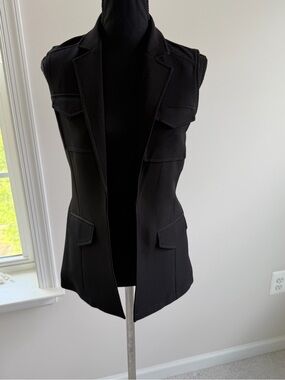 Express Black Sleeveless Blazer Vest XS Tailored Open Front Chic Career Style